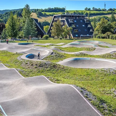 Cosy Et Lumineux A Alpes * Монклар